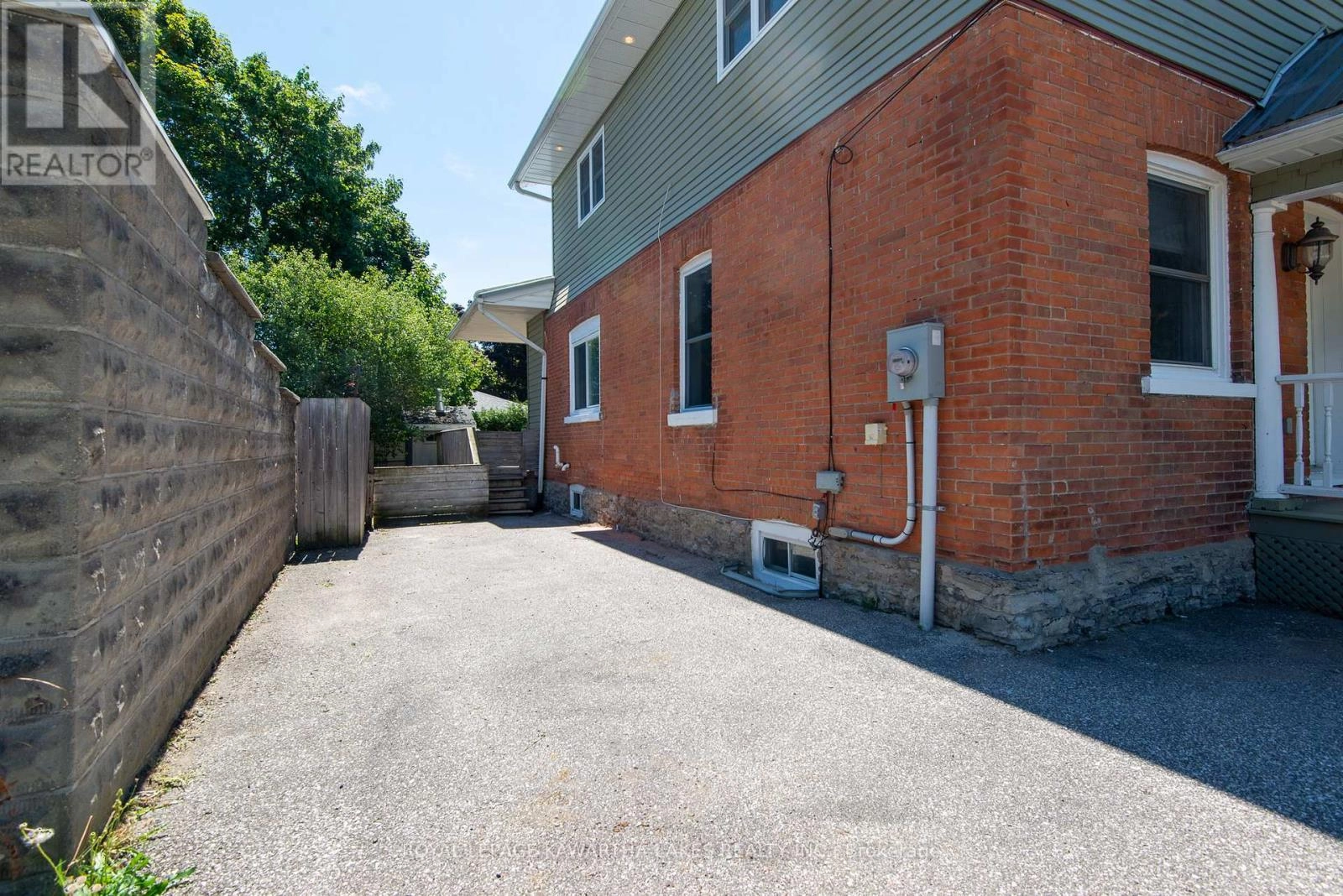 91 Glenelg Street W, Kawartha Lakes, Ontario K9V 2V8 - Photo 28 - X12352452