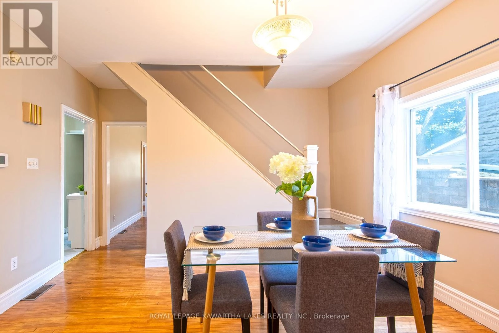 91 Glenelg Street W, Kawartha Lakes, Ontario K9V 2V8 - Photo 7 - X12352452