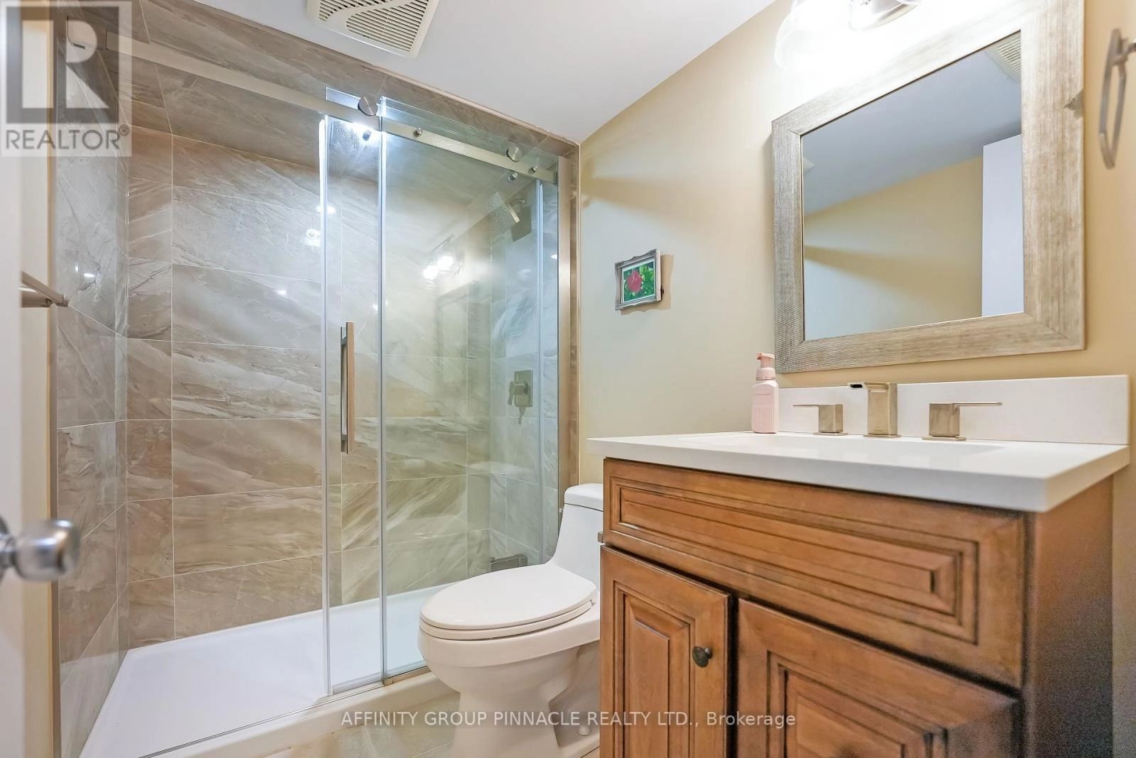 7 Brackendale Trail, Kawartha Lakes, Ontario K9V 0M2 - Photo 32 - X12352512