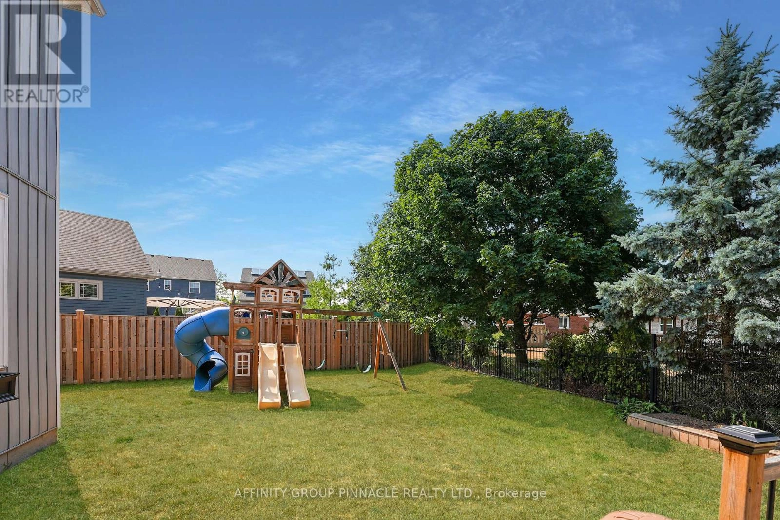 7 Brackendale Trail, Kawartha Lakes, Ontario K9V 0M2 - Photo 37 - X12352512