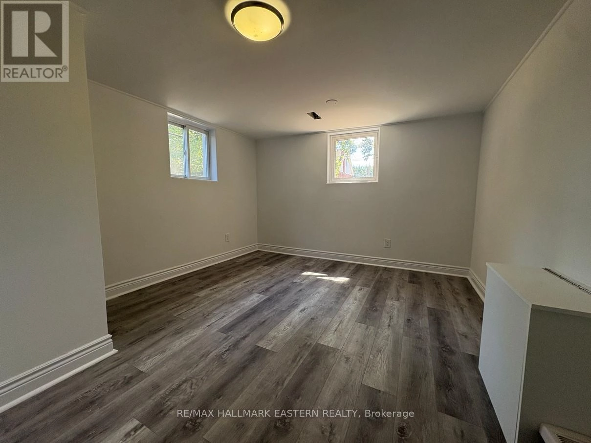 #1 - 581 Paterson Street, Peterborough Central, Ontario K9J 4P9 - Photo 10 - X12352547