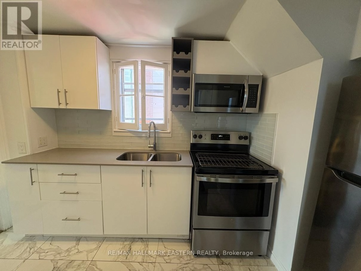 #1 - 581 Paterson Street, Peterborough Central, Ontario K9J 4P9 - Photo 5 - X12352547