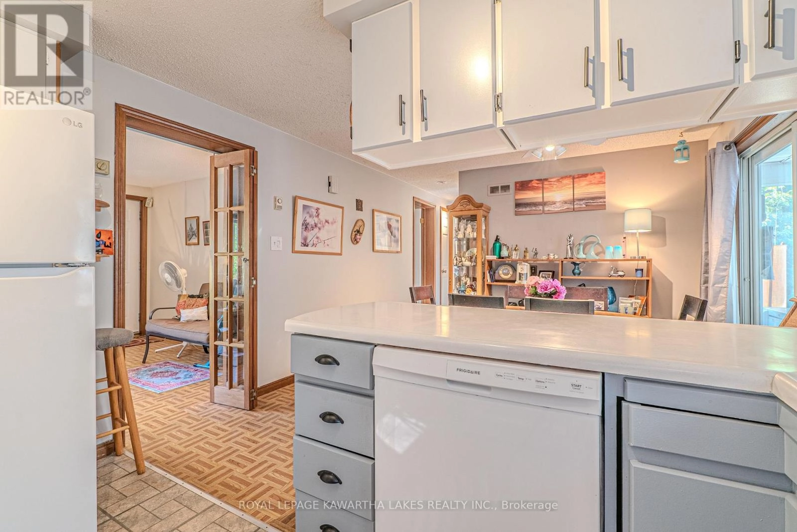 518 Balsam Lake Drive, Kawartha Lakes, Ontario K0M 2B0 - Photo 14 - X12352603