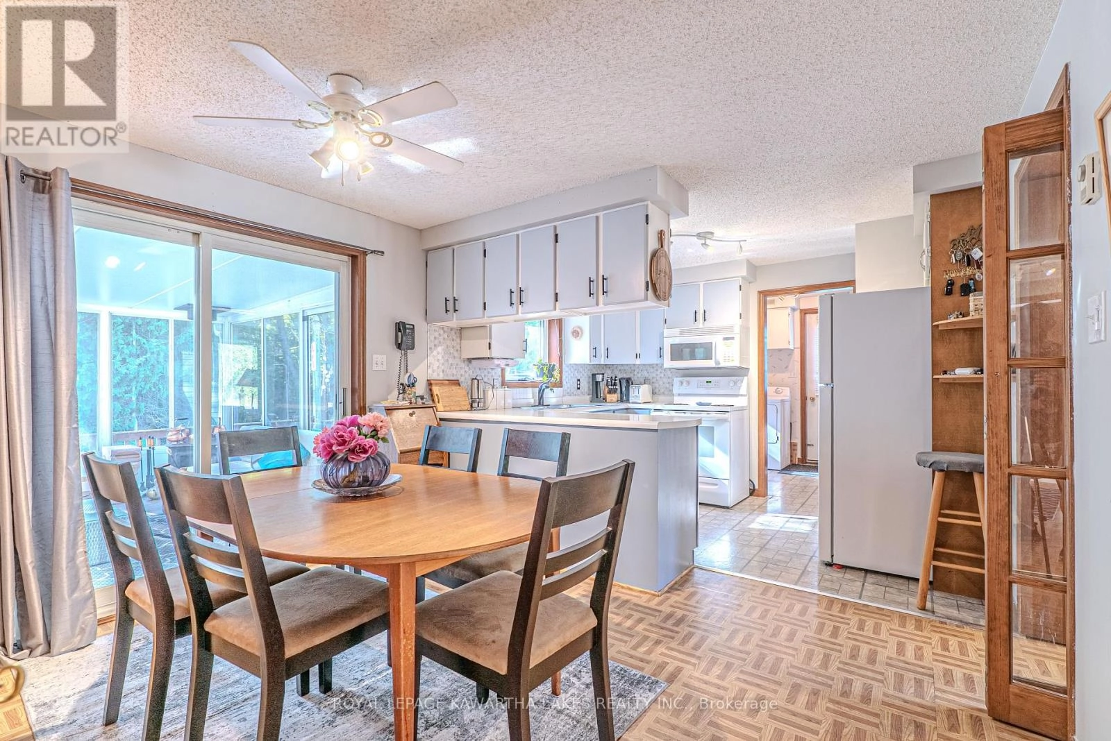 518 Balsam Lake Drive, Kawartha Lakes, Ontario K0M 2B0 - Photo 16 - X12352603