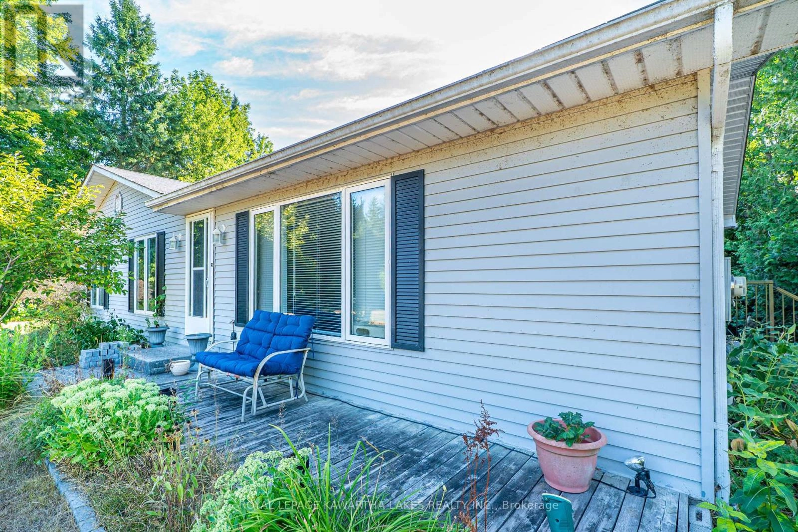 518 Balsam Lake Drive, Kawartha Lakes, Ontario K0M 2B0 - Photo 8 - X12352603