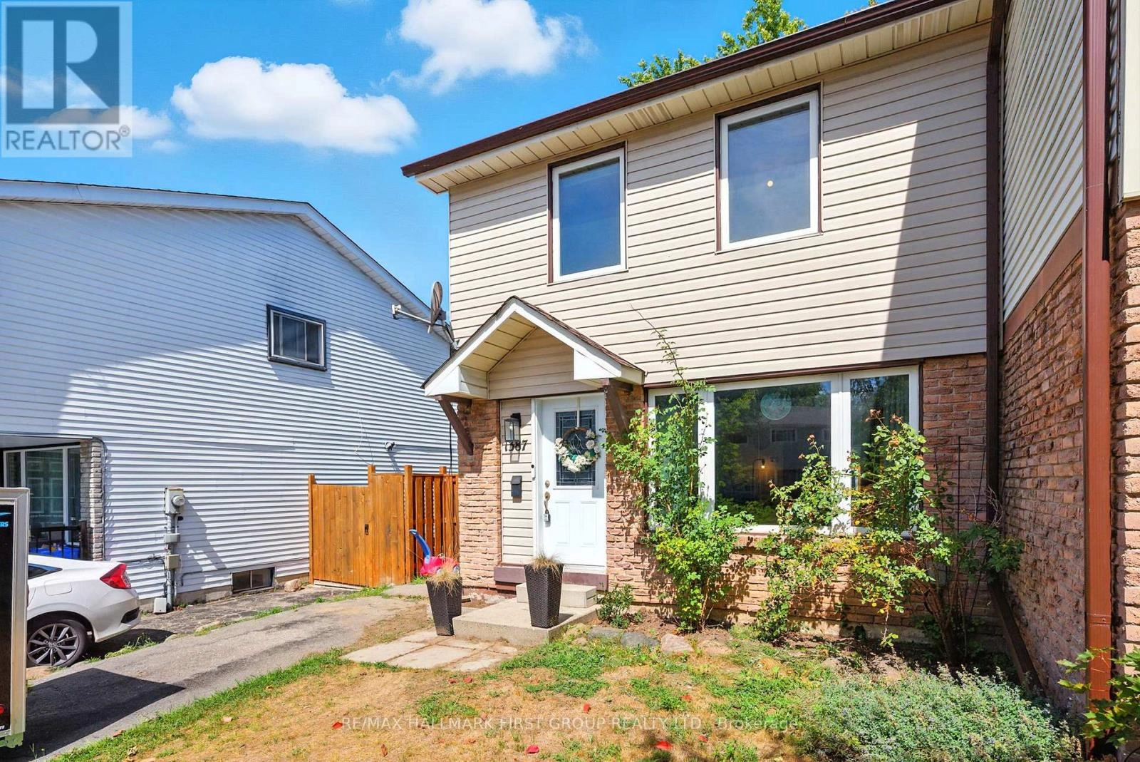 Upper - 1387 Largo Crescent, Oshawa, Ontario  L1G 7E4 - Photo 2 - E12352651