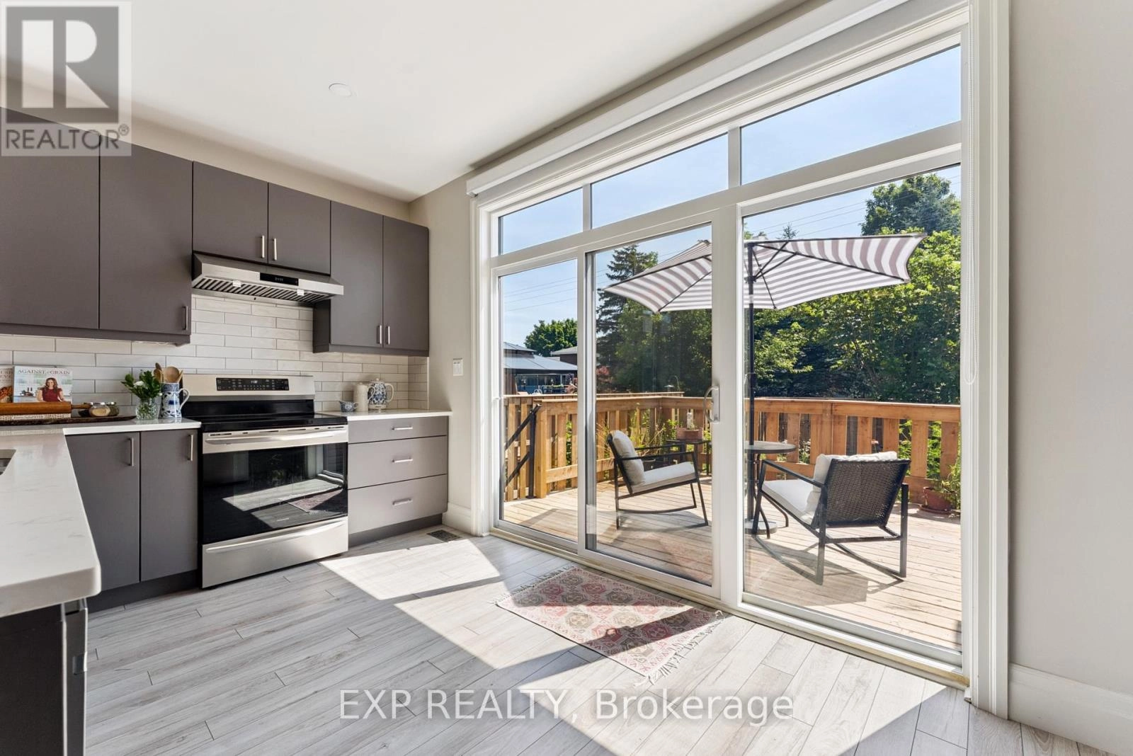 47 Allen Street, Prince Edward County, Ontario  K0K 2T0 - Photo 1 - X12318423