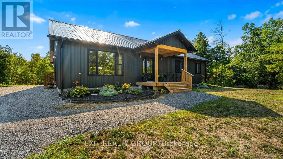 32 Marble Court, Marmora And Lake, Ontario  K0K 2M0 - Photo 2 - X12347532
