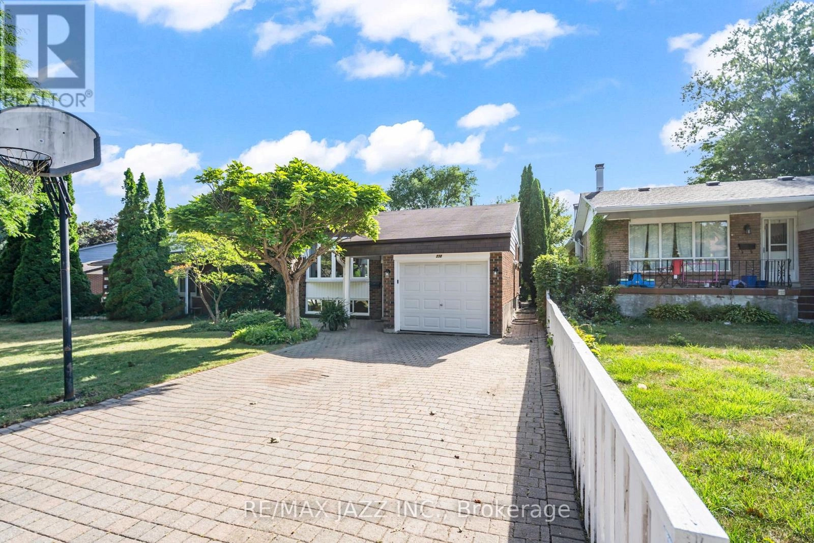 230 Lorindale Drive, Oshawa, Ontario  L1H 6X4 - Photo 3 - E12353304