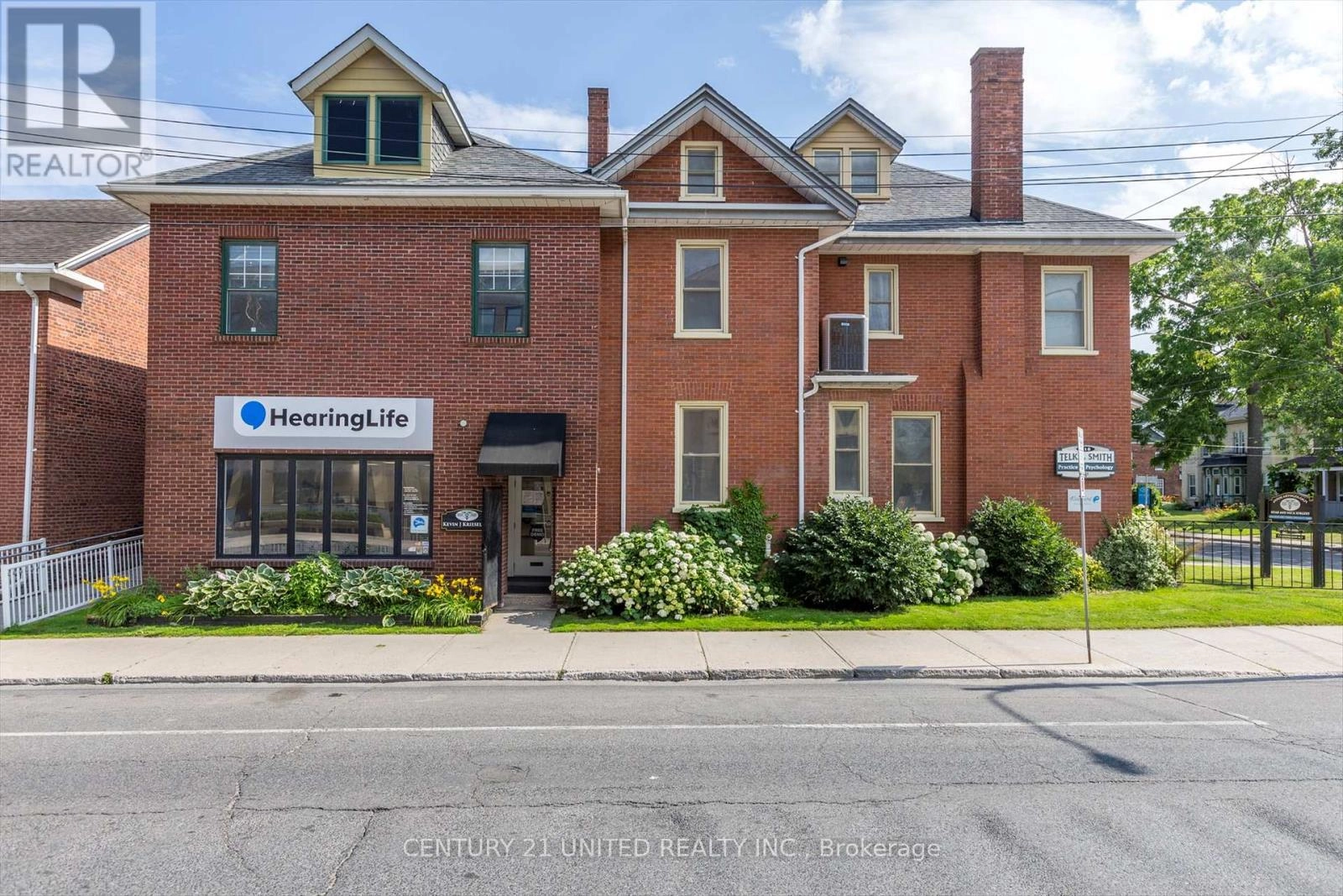 318 Stewart Street, Peterborough Central, Ontario  K9J 3N1 - Photo 2 - X12162202