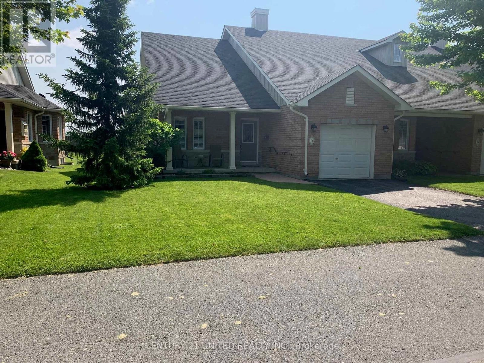 6 Village Crescent, Peterborough West, Ontario  K9J 8S7 - Photo 2 - X12093046