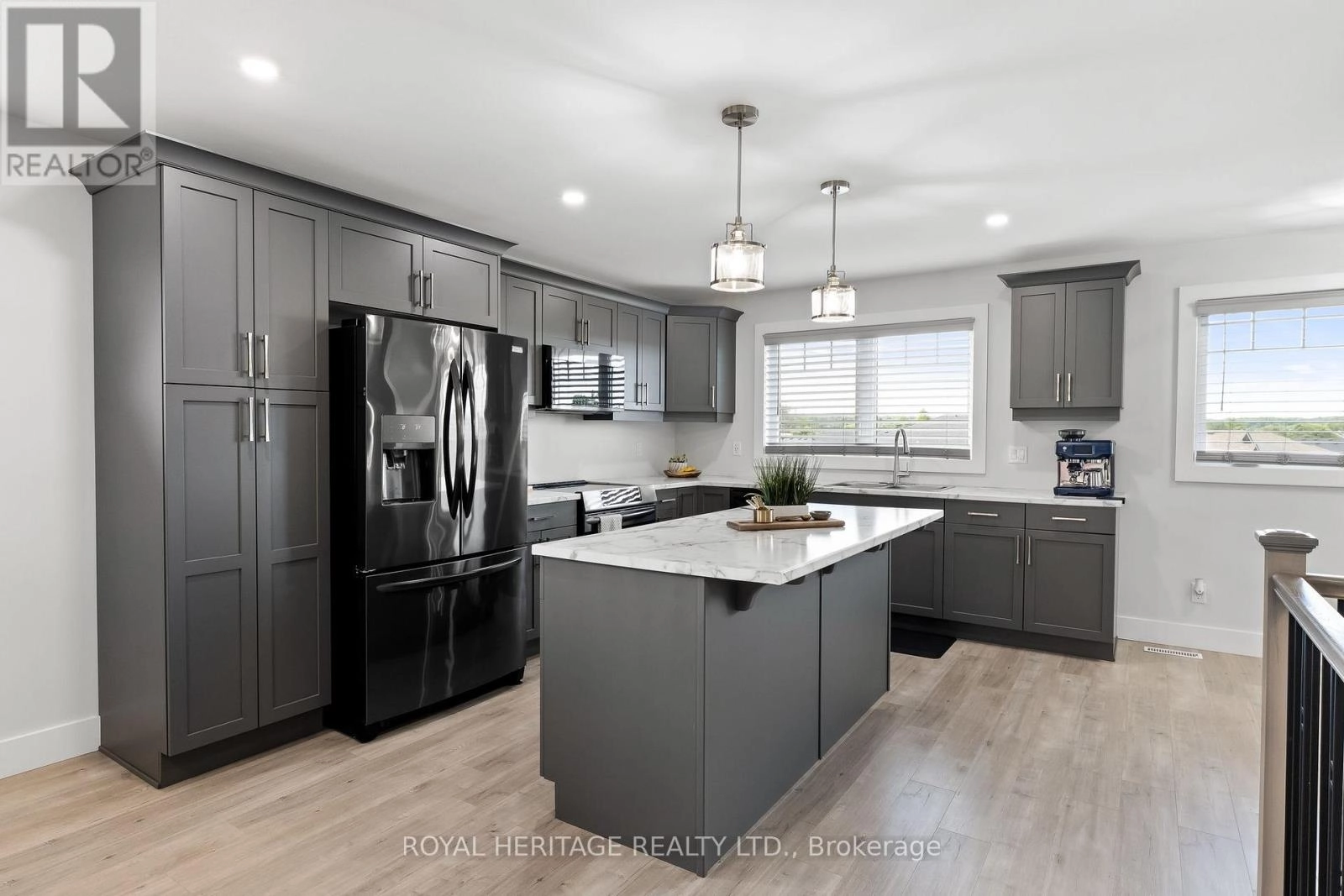 39 Caleb Crescent, Quinte West, Ontario K0K 2C0 - Photo 14 - X12353140