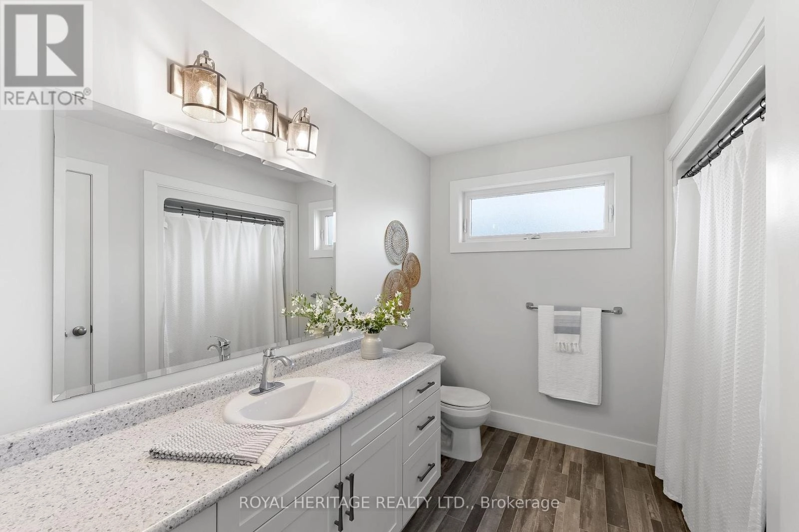 39 Caleb Crescent, Quinte West, Ontario K0K 2C0 - Photo 23 - X12353140