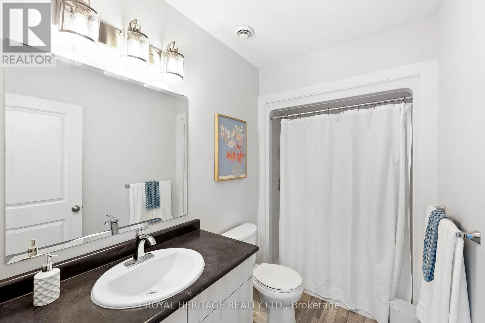 39 Caleb Crescent, Quinte West, Ontario K0K 2C0 - Photo 33 - X12353140