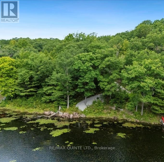 102 Attwood Lane, Frontenac, Ontario  K0H 1T0 - Photo 2 - X12328476