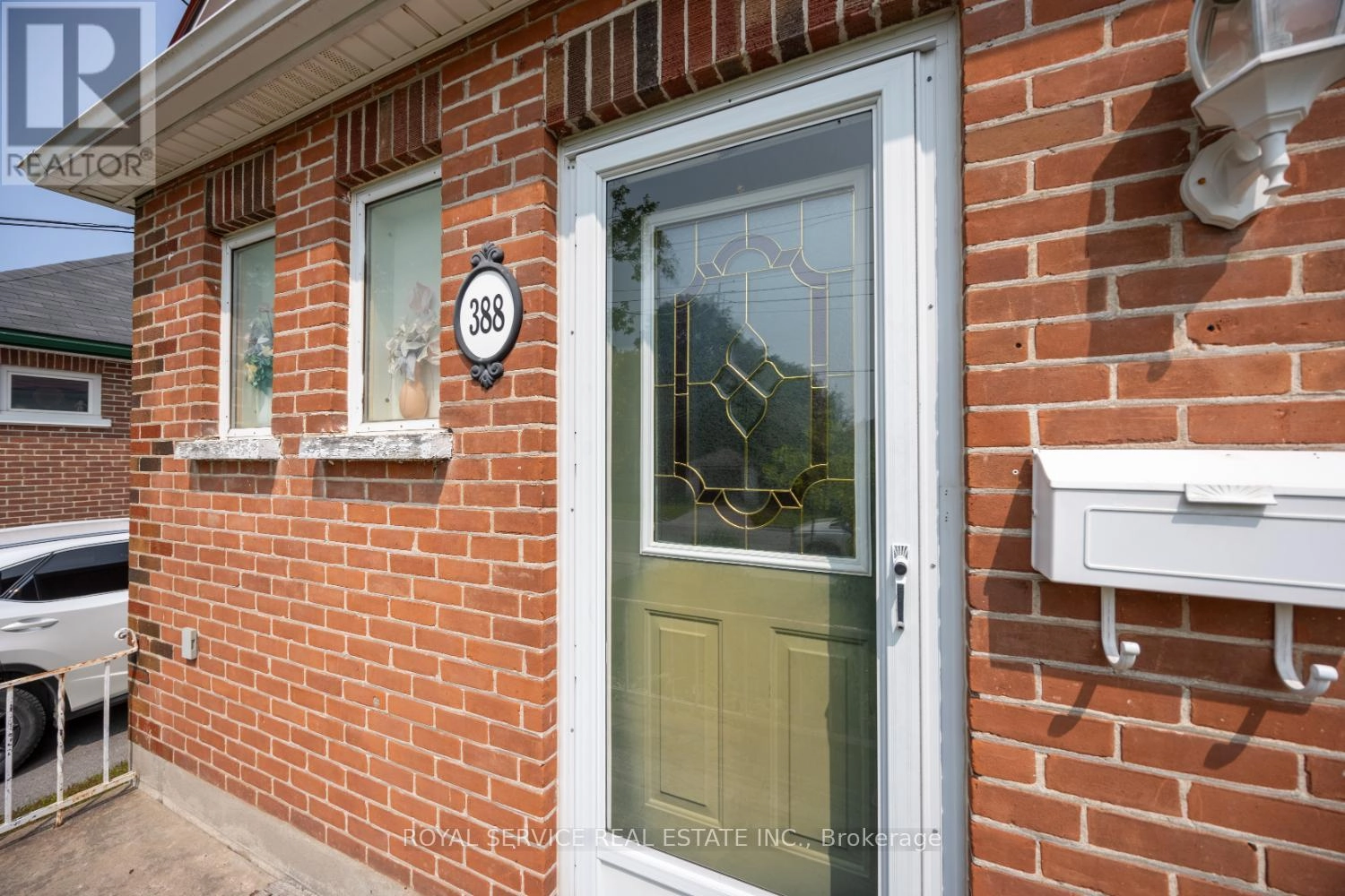 388 Dublin Street, Peterborough, Ontario  K9H 3C9 - Photo 3 - X12353908