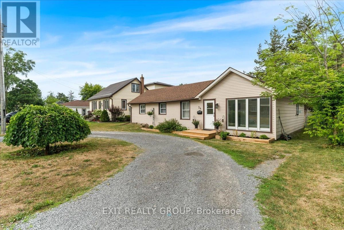 34 Orchard Drive, Belleville, Ontario  K8P 2K4 - Photo 2 - X12317571