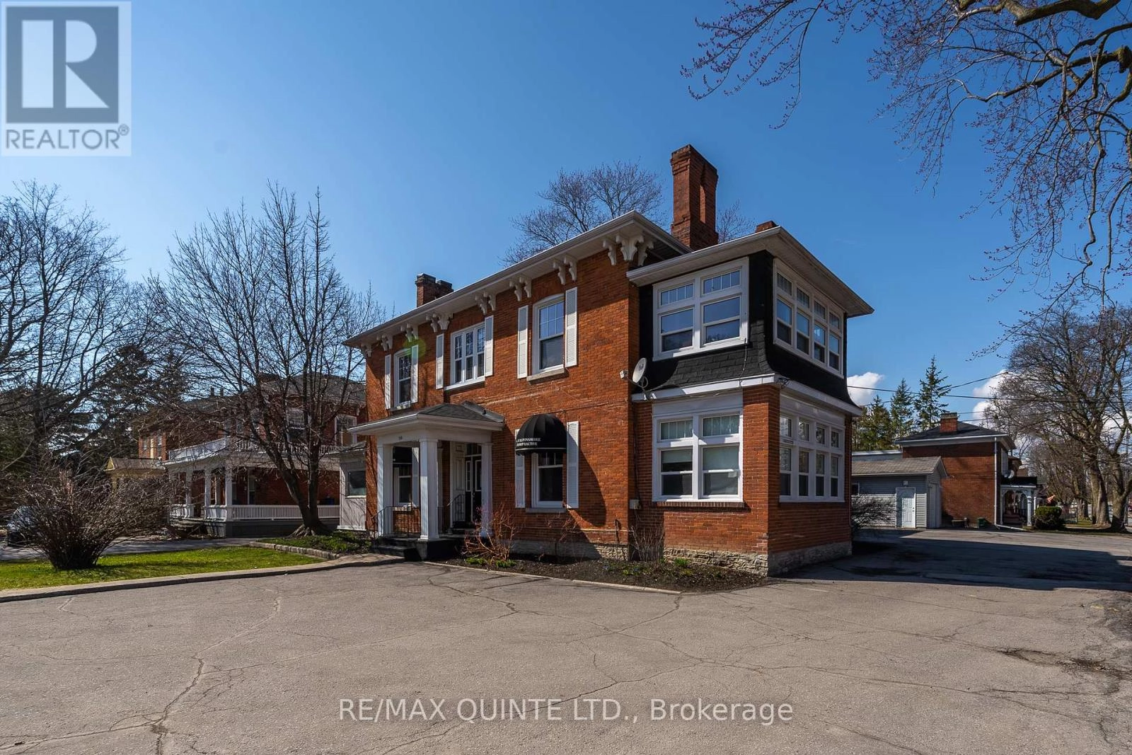 Upper Level - 156 Bridge Street E, Belleville, Ontario  K8N 1M9 - Photo 1 - X12354128
