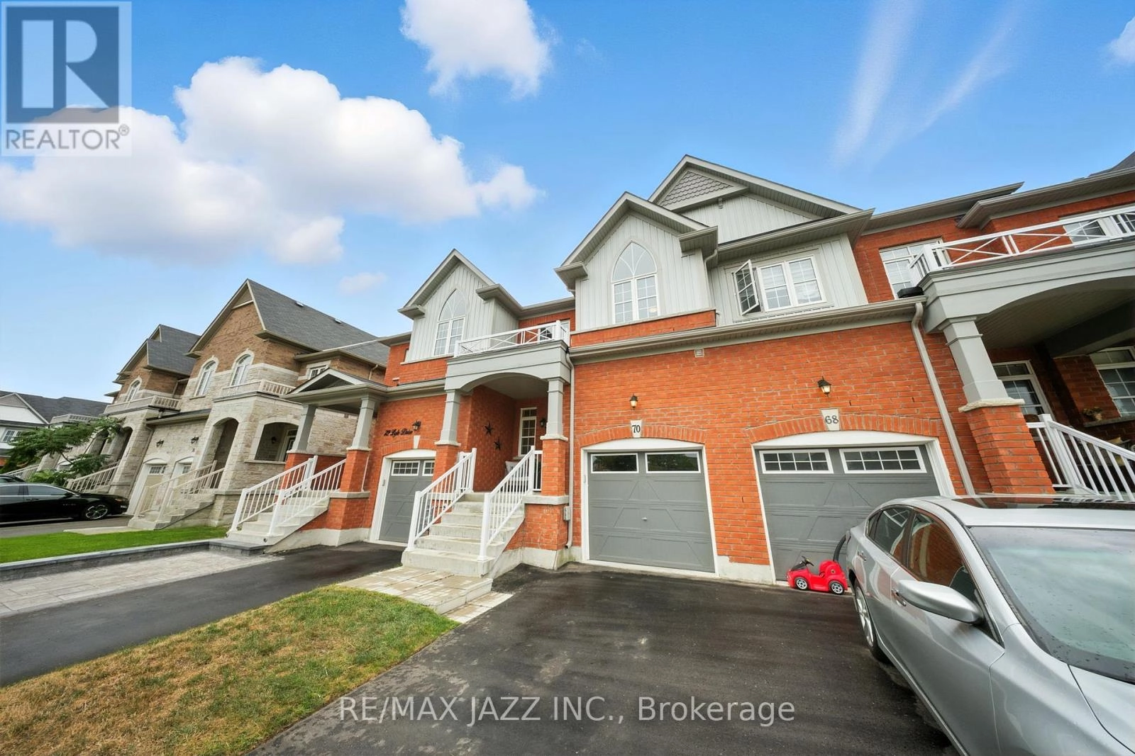 70 Lyle Drive, Clarington, Ontario  L1C 0V7 - Photo 3 - E12354441