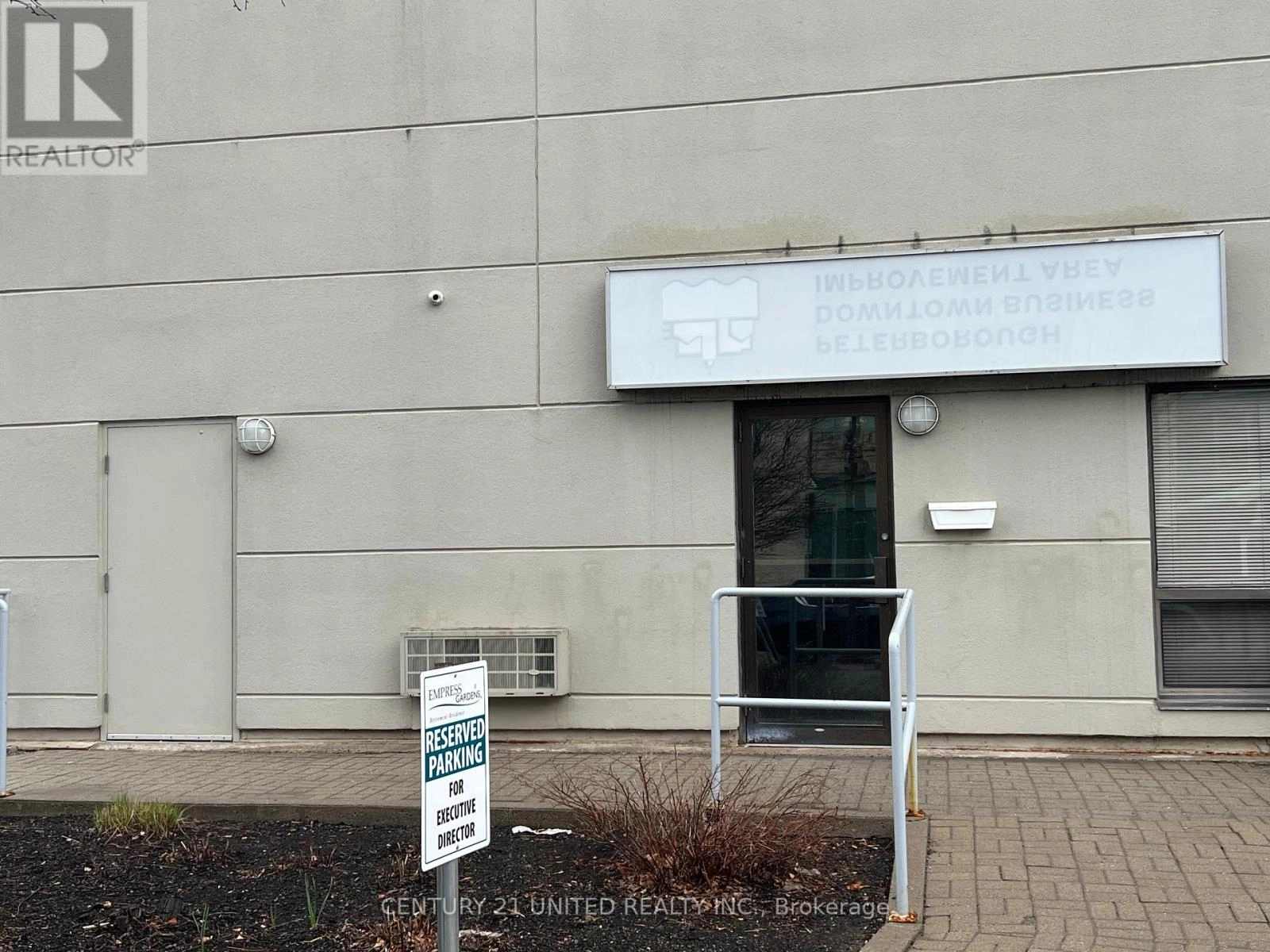 313 Water Street, Peterborough Central, Ontario  K9J 7W7 - Photo 1 - X12109871