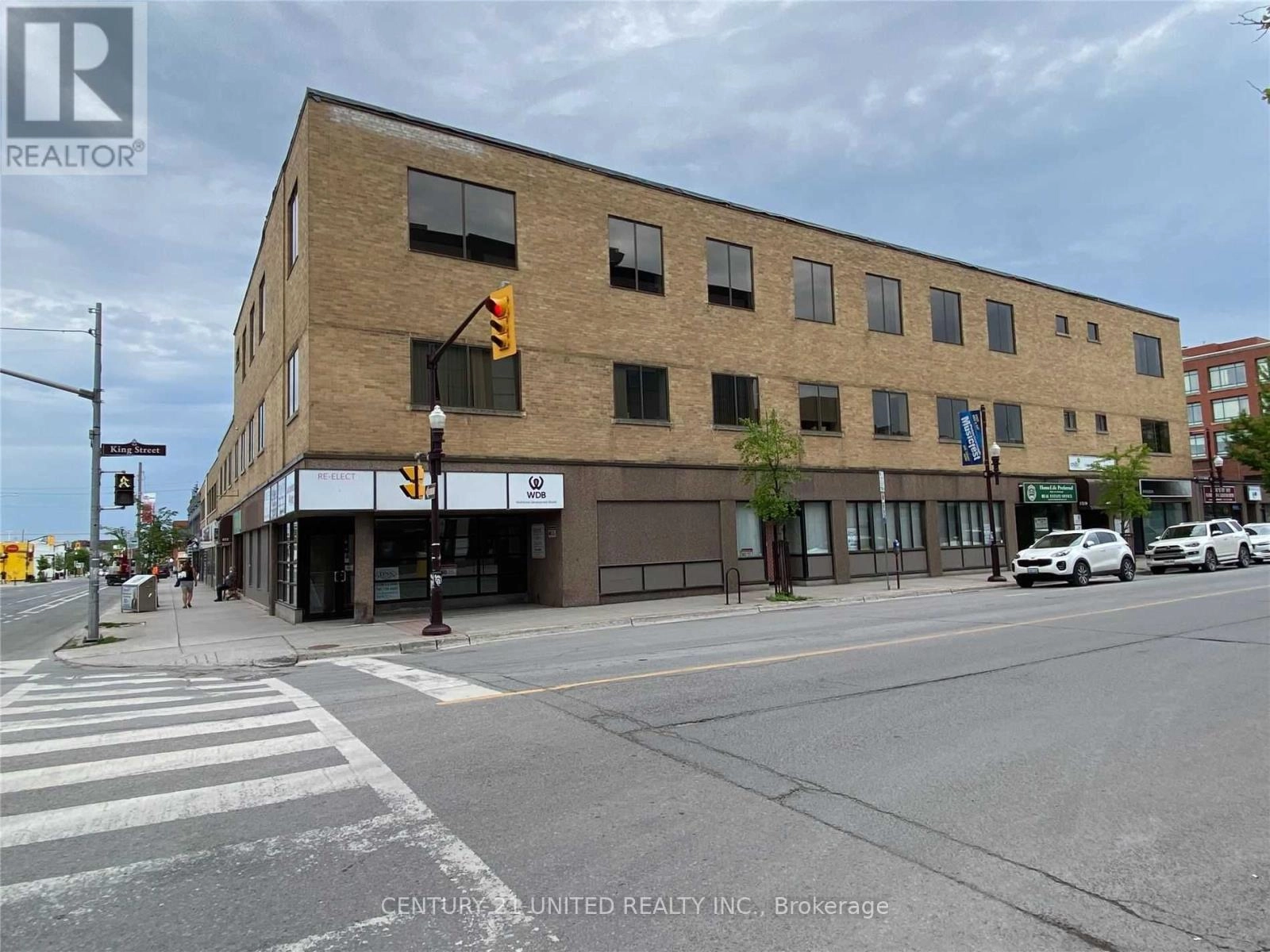 210 - 159 King Street N, Peterborough Central, Ontario  K9J 2R8 - Photo 1 - X5668761