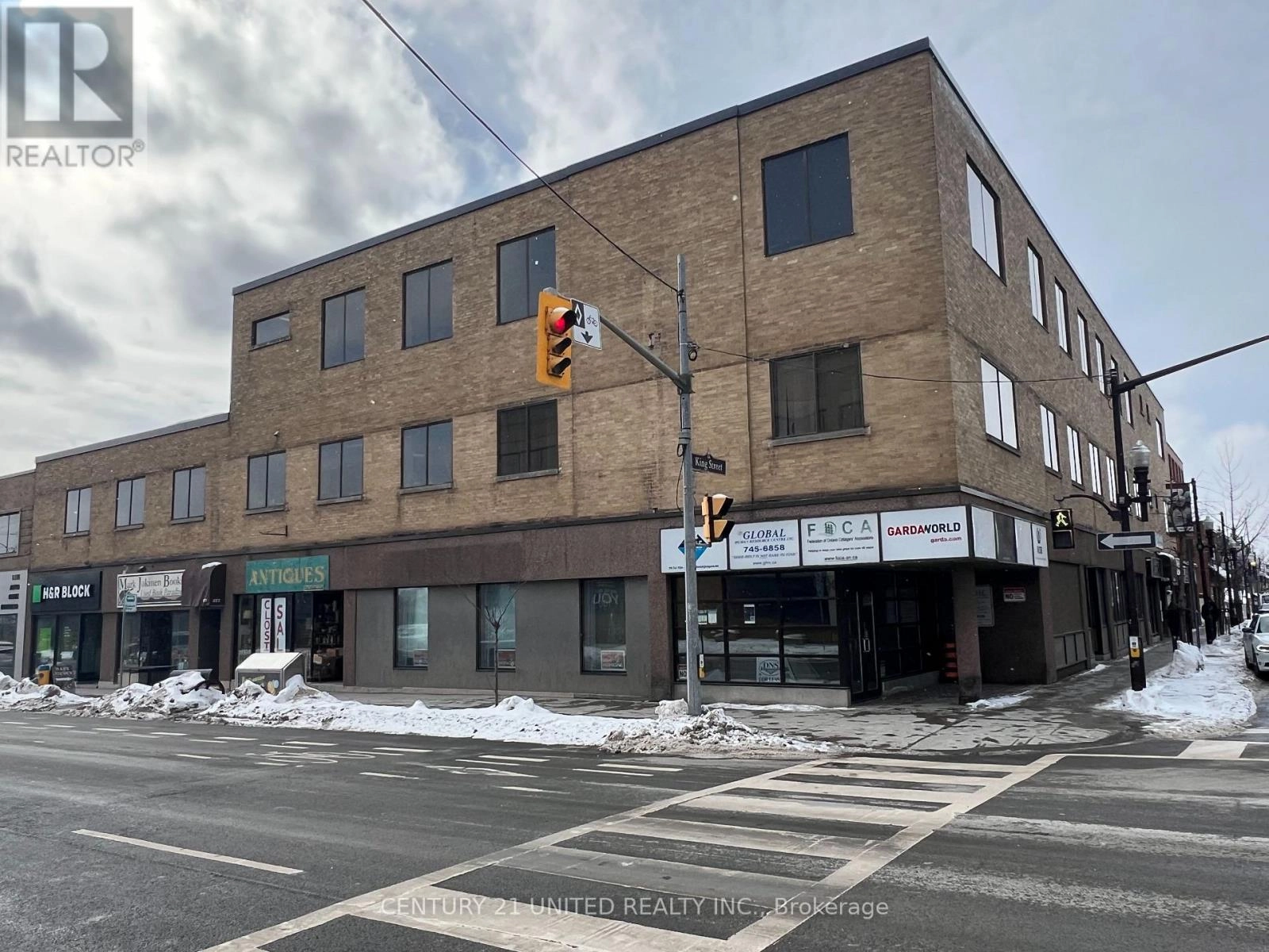 202/204 - 159 King Street, Peterborough Central, Ontario  K9J 2R8 - Photo 1 - X9230076