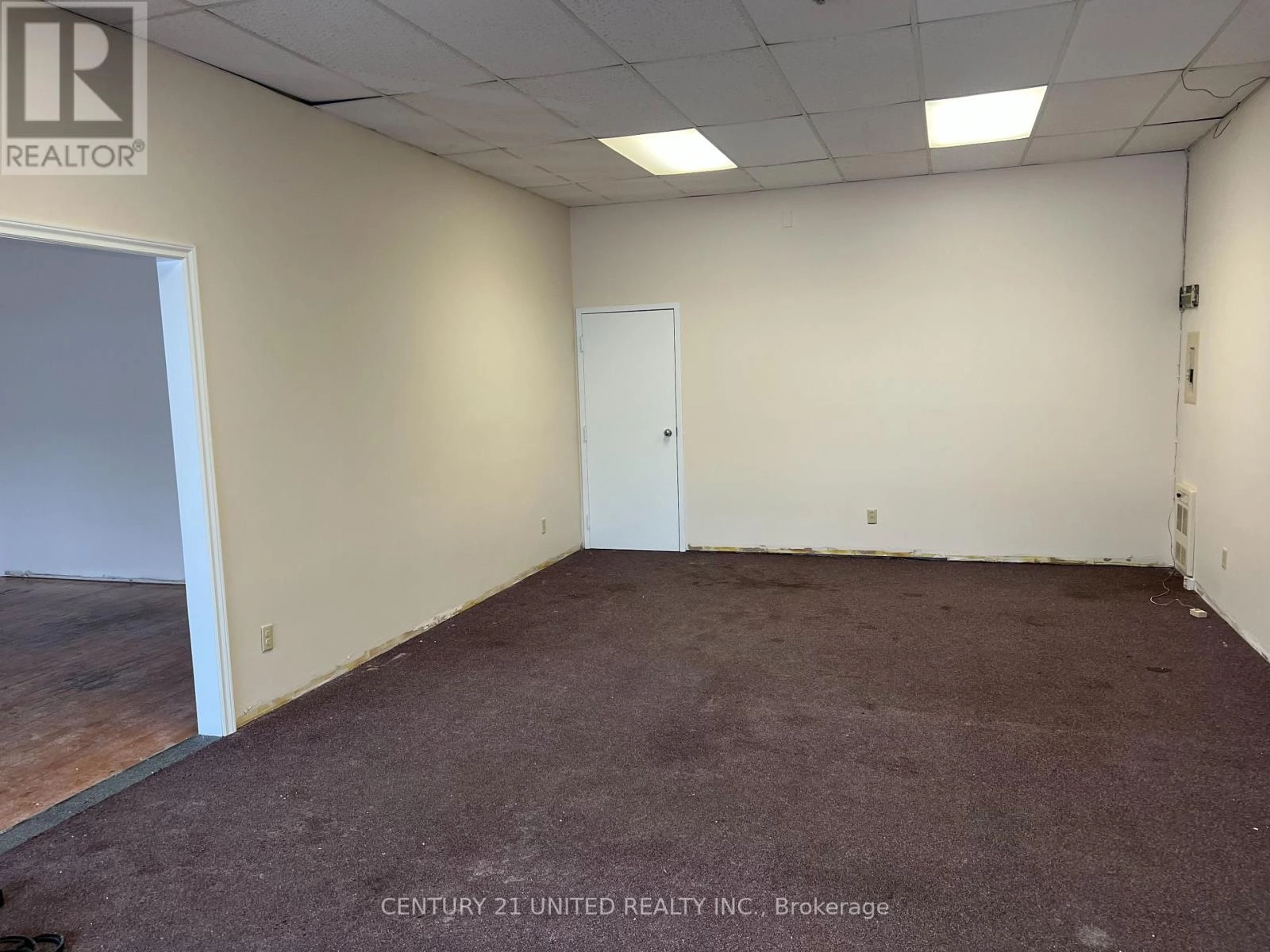 6 & 7 - 193 Simcoe Street, Peterborough Central, Ontario  K9H 2H6 - Photo 3 - X9255336