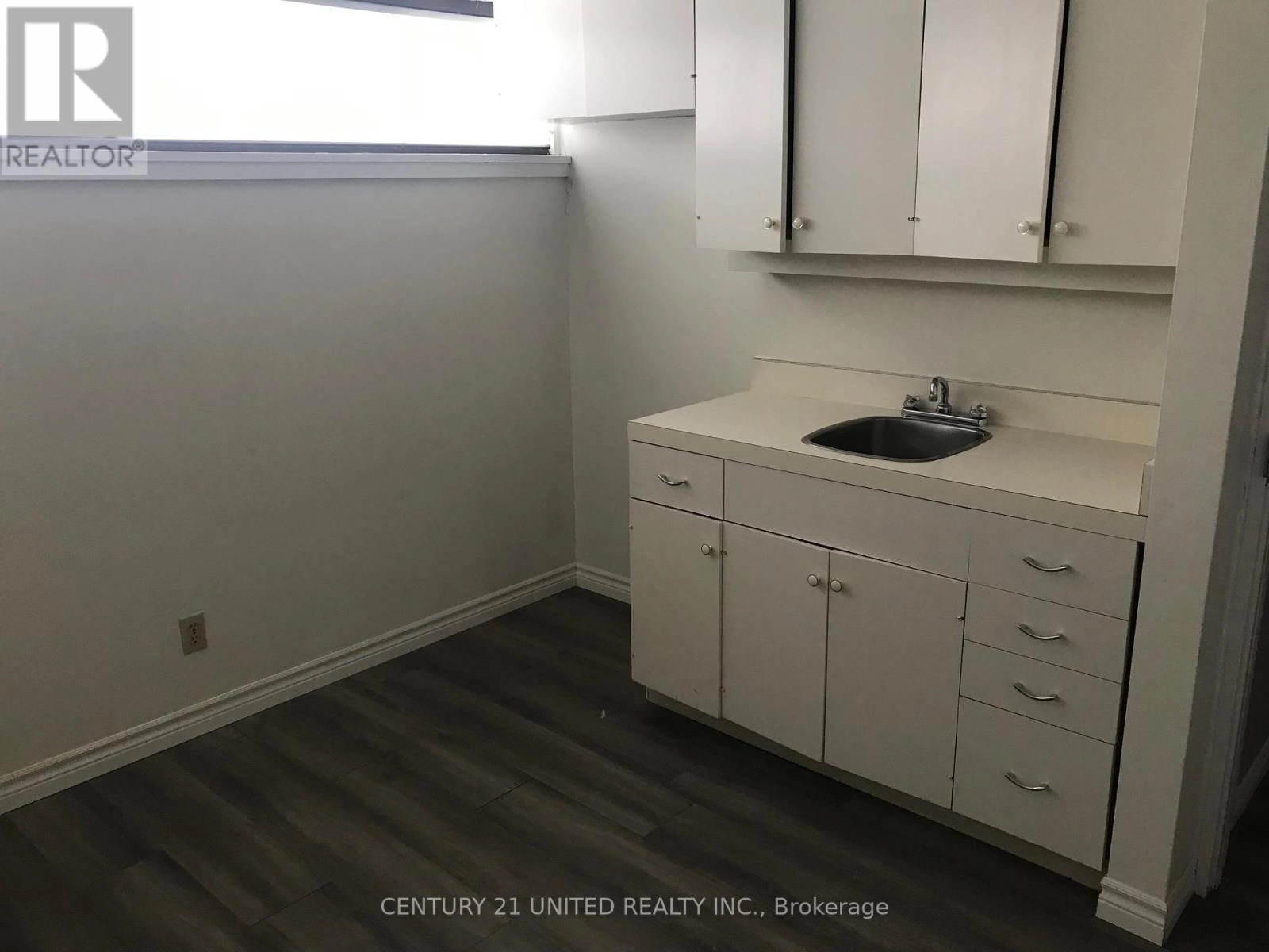 283 Aylmer Street N, Peterborough Central, Ontario  K9J 7M4 - Photo 3 - X9395186