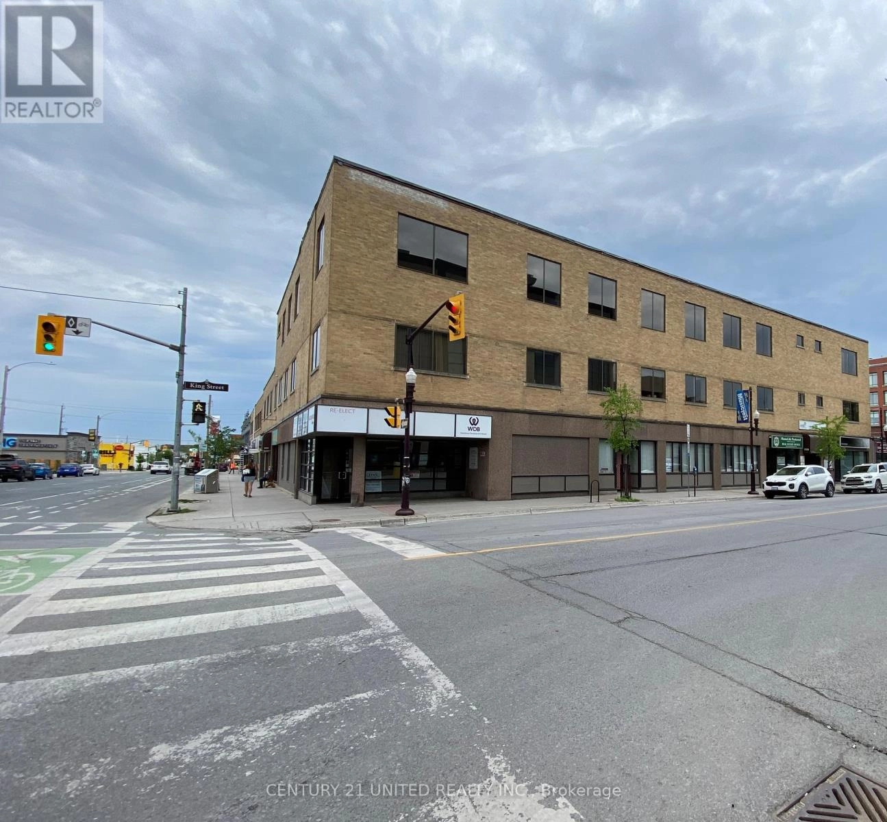 102-106 - 159 King Street N, Peterborough Central, Ontario  K9J 2R8 - Photo 1 - X9513312