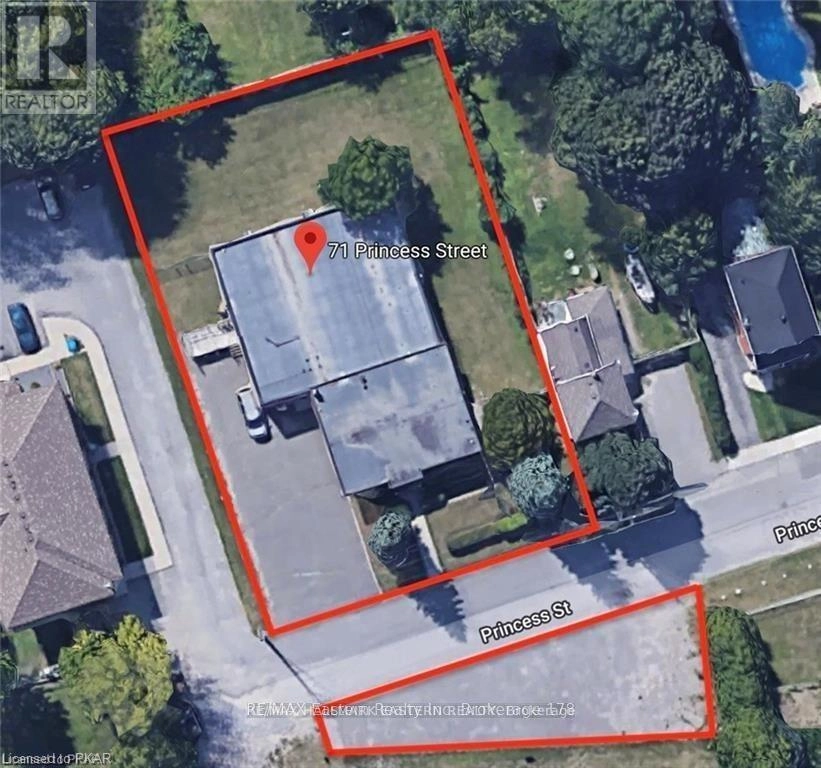 71 Princess Street, Peterborough, Ontario  K9J 2A8 - Photo 3 - X12355006