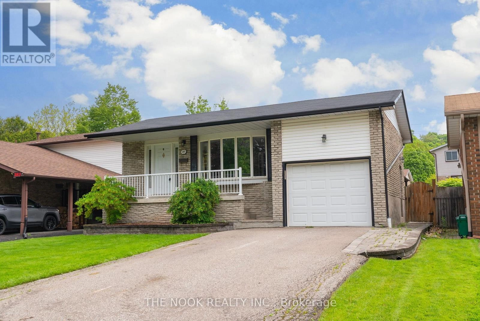 287 Viewmount Street, Oshawa, Ontario  L1H 7C2 - Photo 1 - E12355339