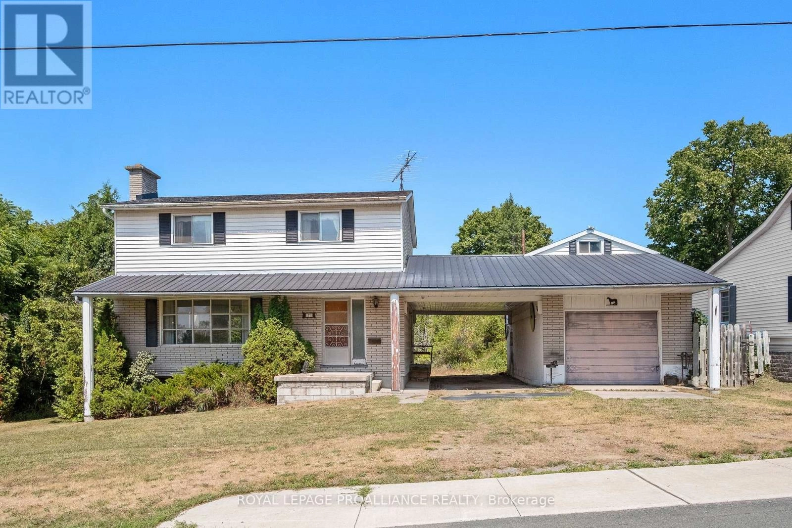 11 Division Street E, Trent Hills, Ontario  K0L 1Y0 - Photo 1 - X12355317