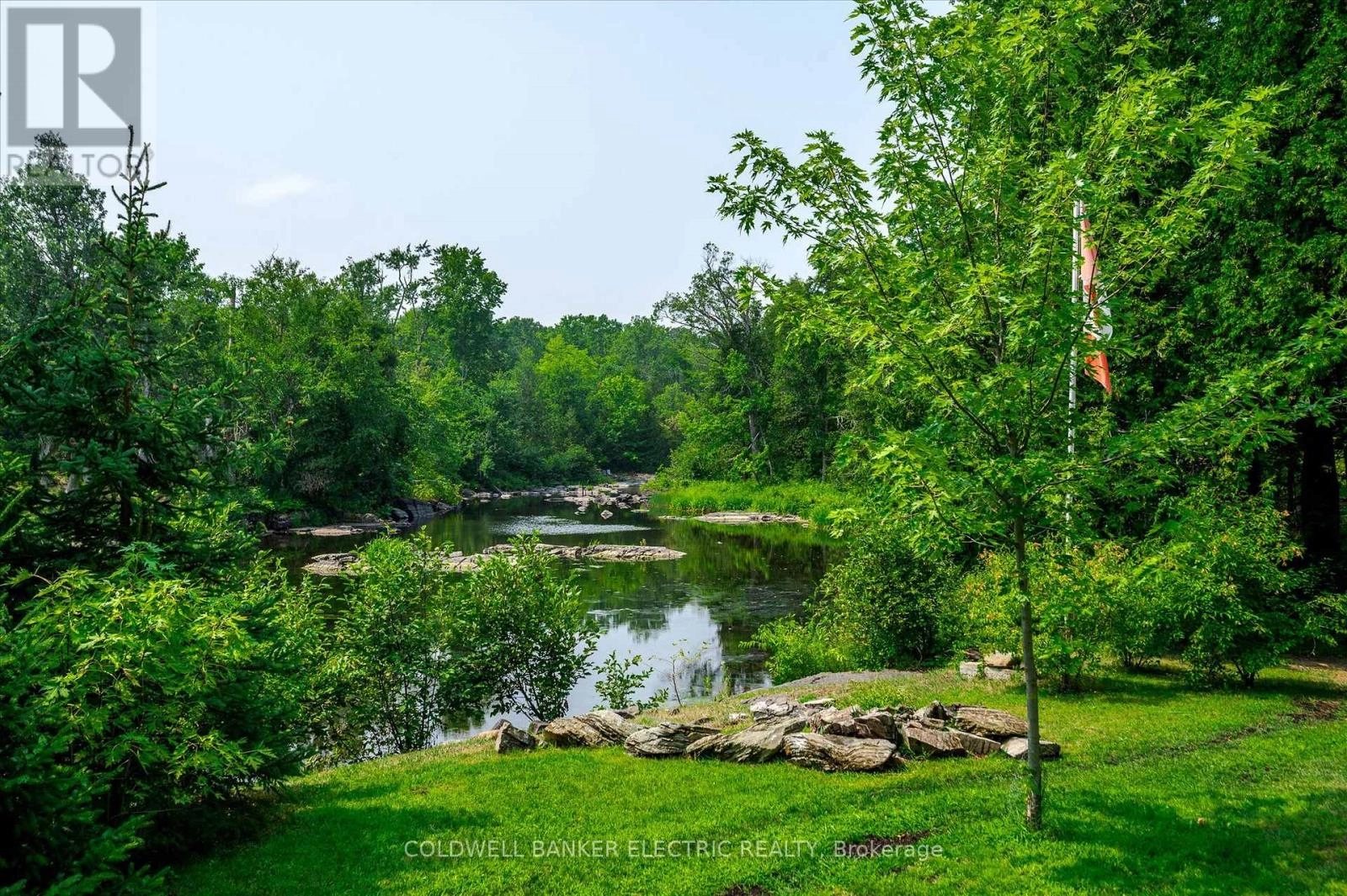 411 Fidlar Glen Road, Marmora And Lake, Ontario  K0K 2M0 - Photo 2 - X12331318