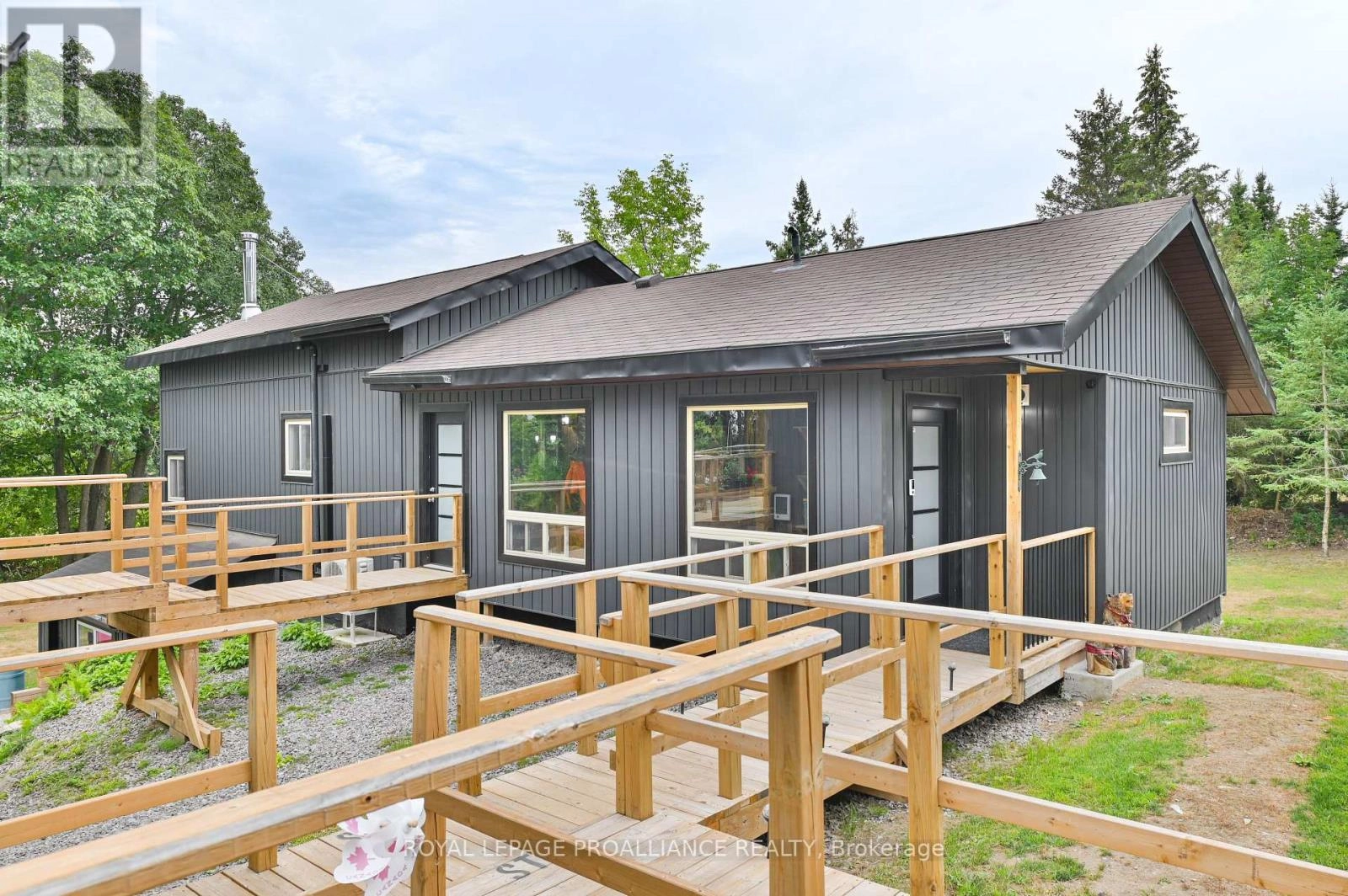 138 Hollister Road, Tweed, Ontario  K0K 3J0 - Photo 3 - X12355477