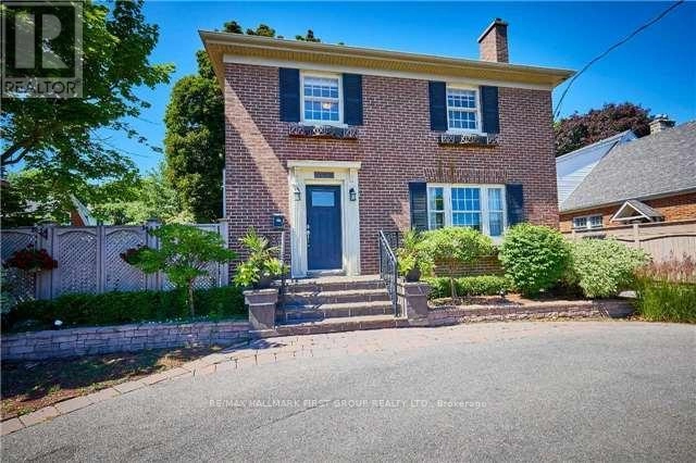 24 Rossland Road E, Oshawa, Ontario  L1G 2V9 - Photo 1 - E12355693