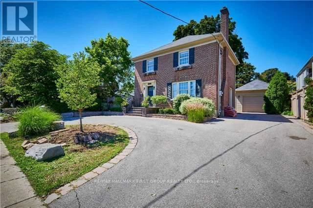 24 Rossland Road E, Oshawa, Ontario  L1G 2V9 - Photo 2 - E12355693