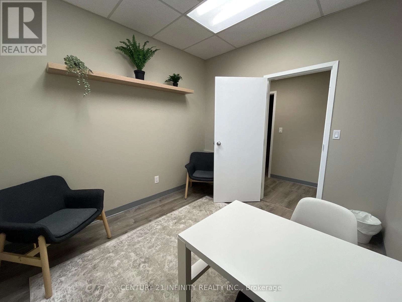 207 - 601 Harwood Avenue S, Ajax, Ontario  L1S 2J5 - Photo 2 - E12352996