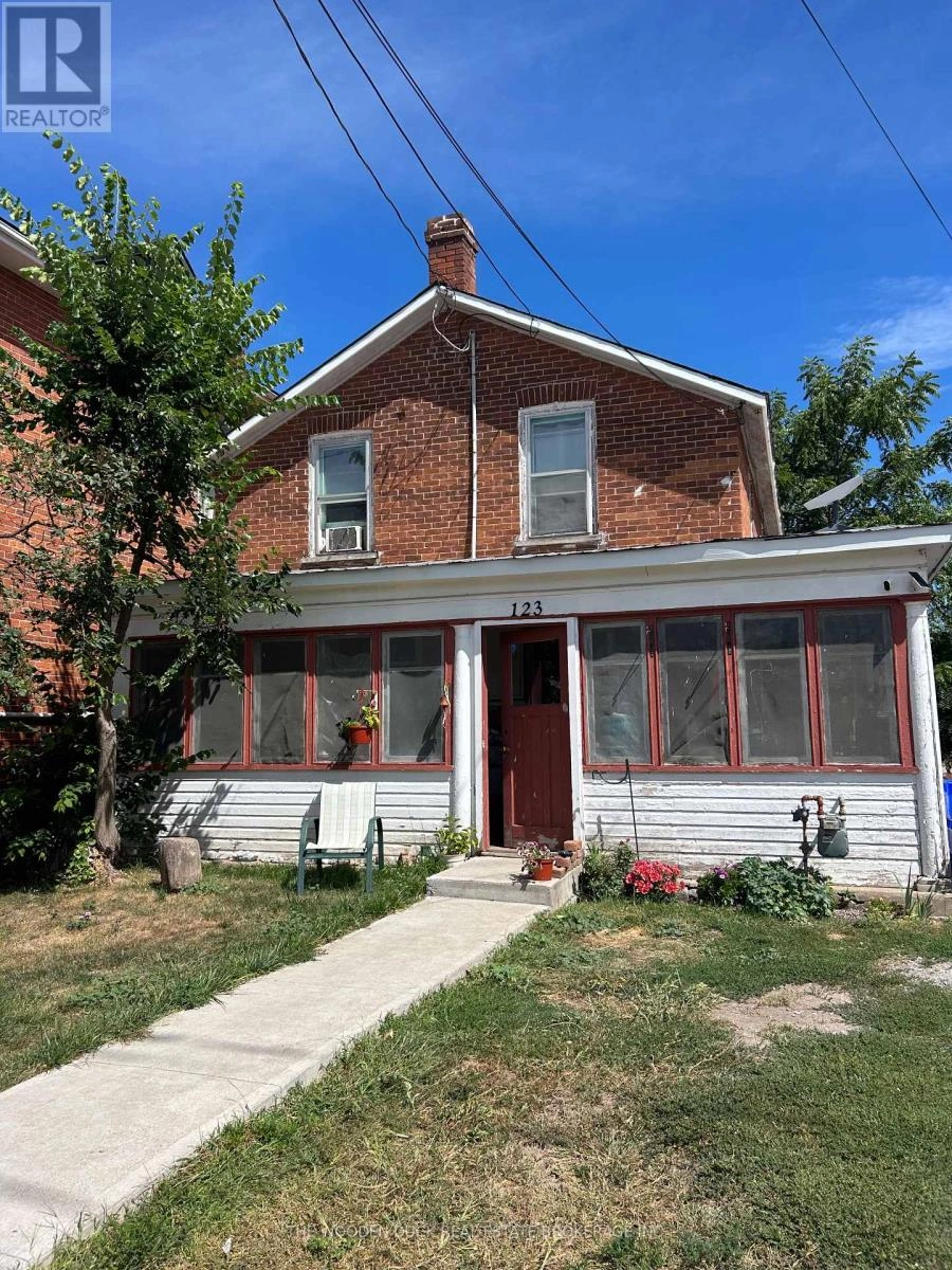 123 Durham Street S, Centre Hastings, Ontario  K0K 2K0 - Photo 1 - X12356065