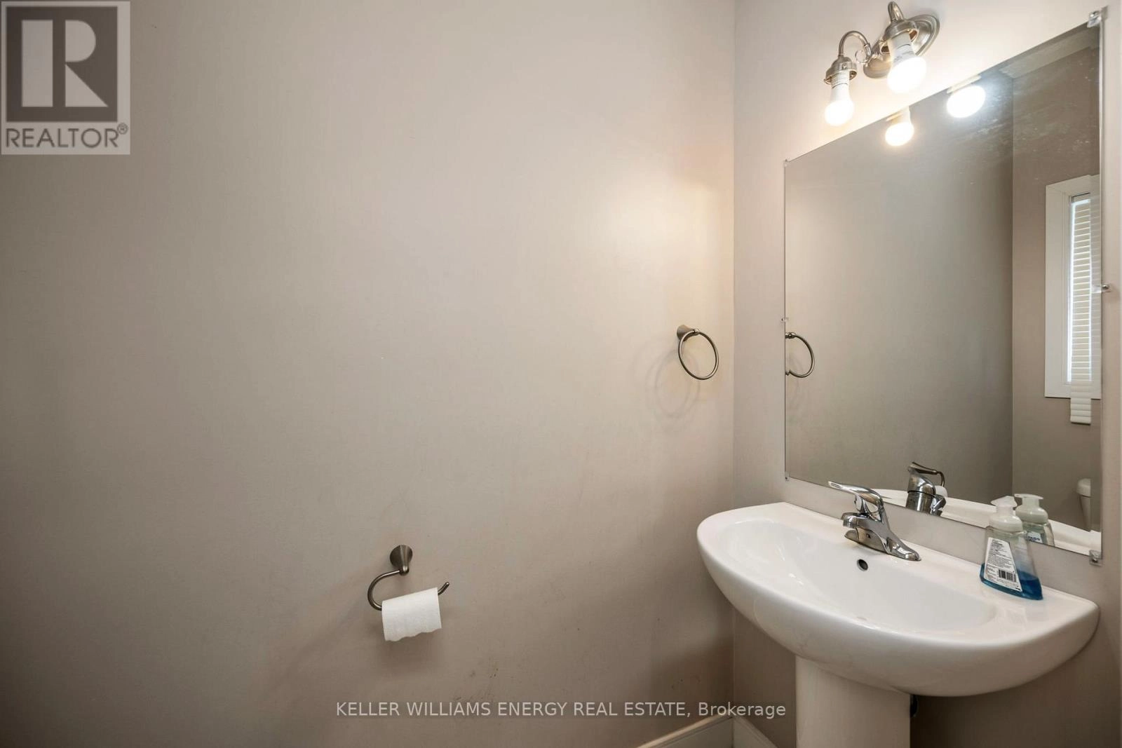 3 - 292 Falcon Drive, Woodstock, Ontario  N4T 0C1 - Photo 3 - X12356362