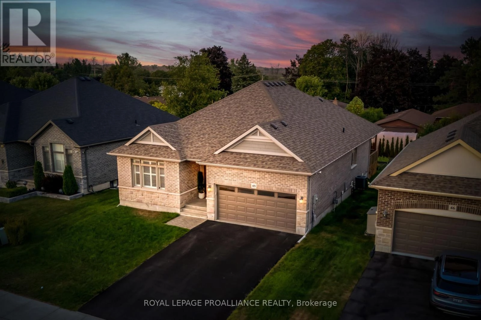48 Stonecrest Boulevard, Quinte West, Ontario  K8R 0A4 - Photo 3 - X12356578