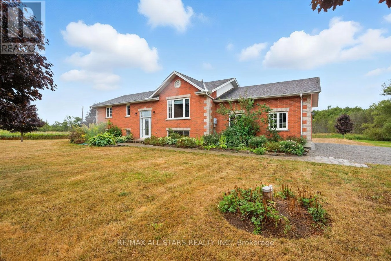 145 Fingerboard Road, Kawartha Lakes, Ontario  K0M 2C0 - Photo 2 - X12356651
