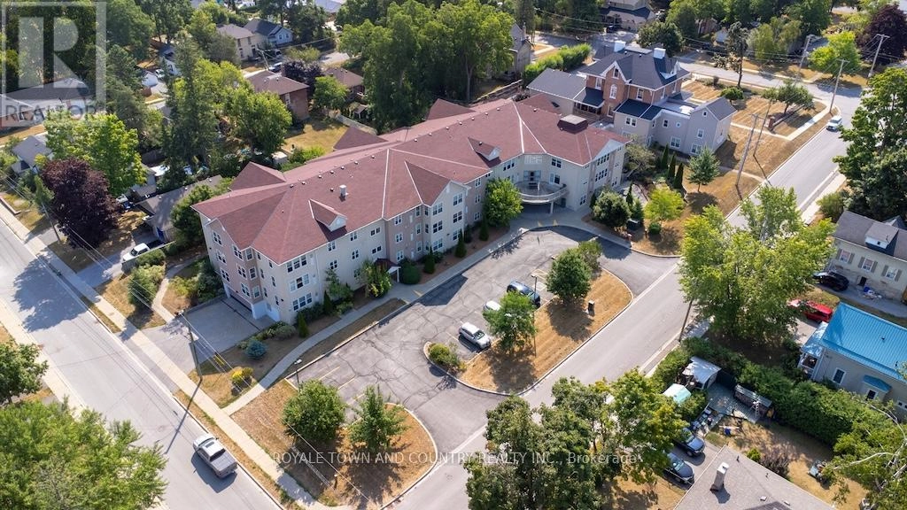 302 - 8 Huron Street, Kawartha Lakes, Ontario  K9V 6K3 - Photo 2 - X12356844