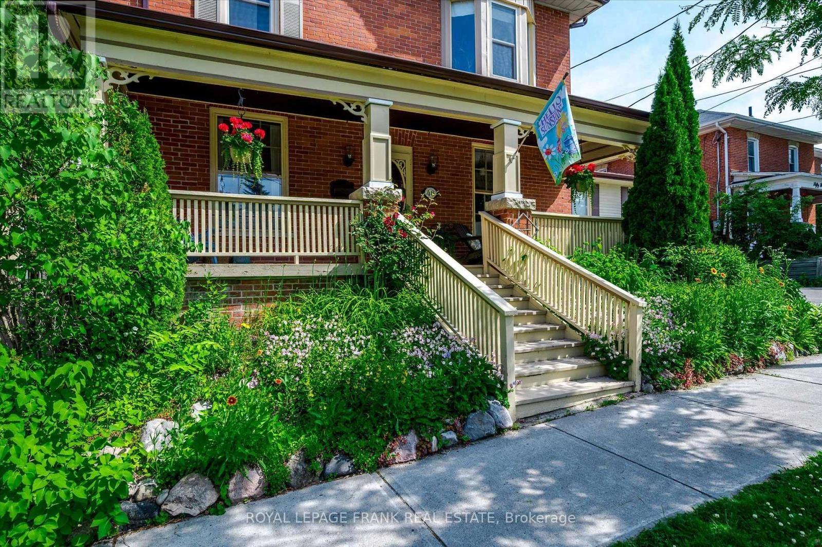 46 Sophia Street, Peterborough East, Ontario  K9H 1E1 - Photo 2 - X12356853