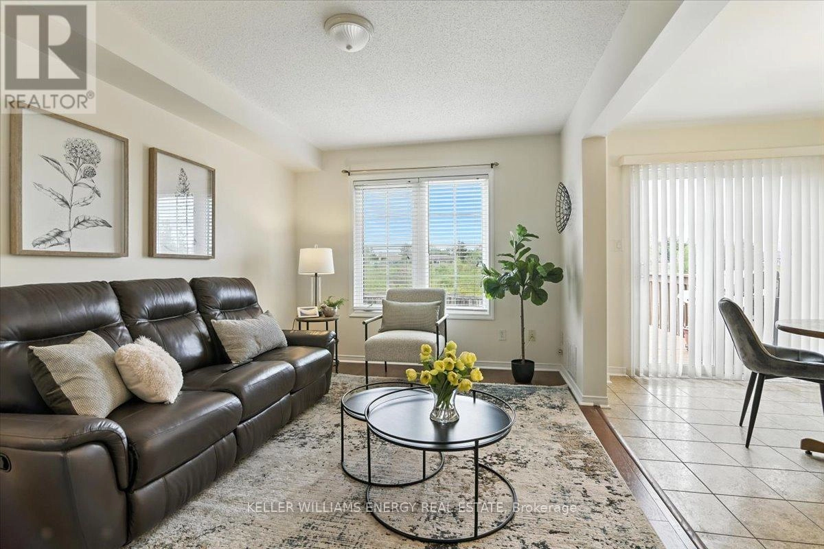155 Lady May Drive, Whitby, Ontario  L1R 3M4 - Photo 3 - E12357046