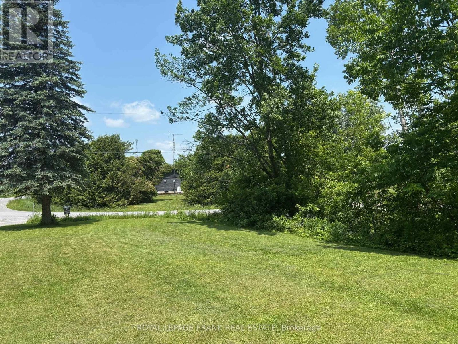 878 Payne Line Road, Douro-Dummer, Ontario  K0L 3A0 - Photo 2 - X12357132