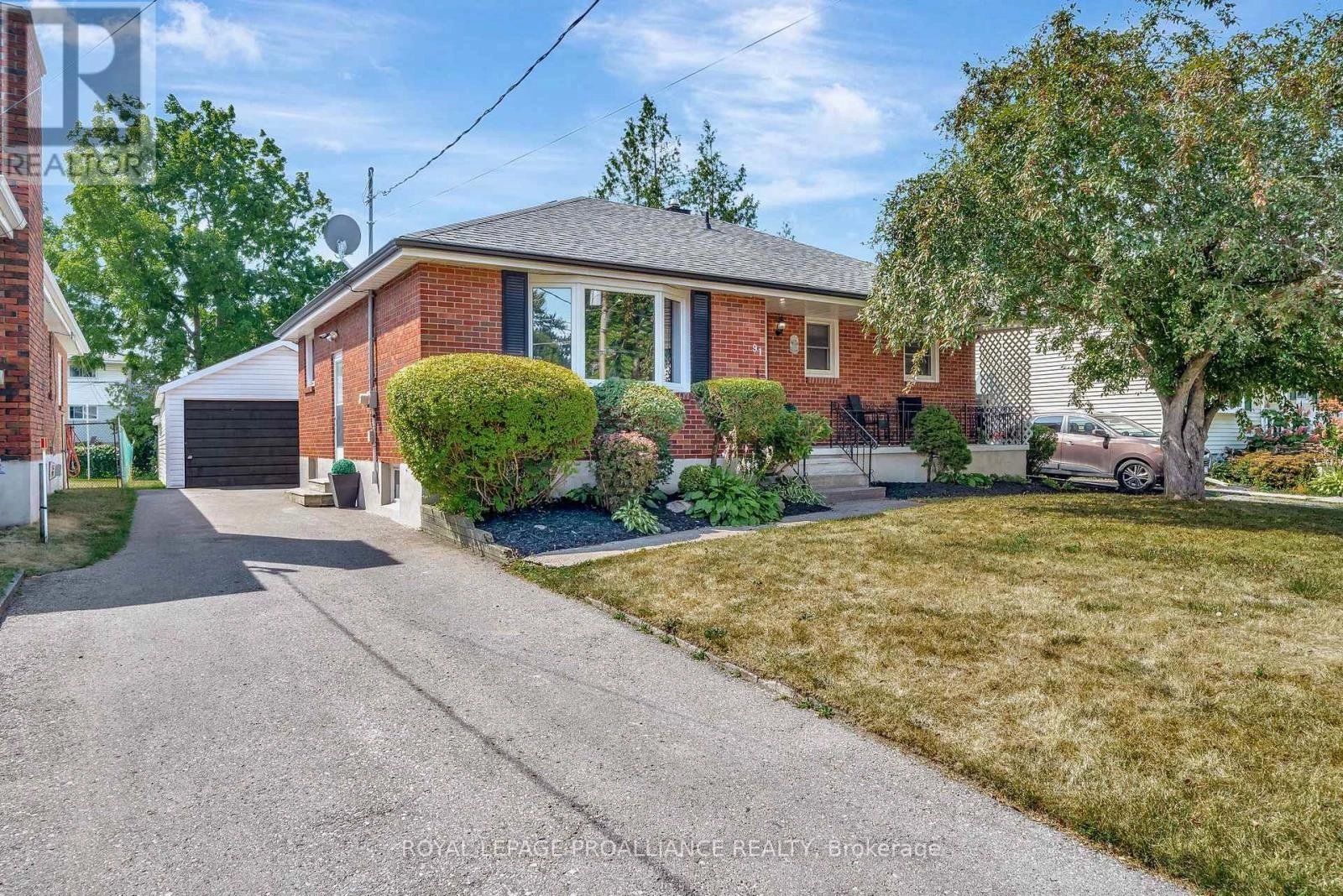 91 Southview Avenue, Belleville, Ontario  K8N 2J8 - Photo 2 - X12357279