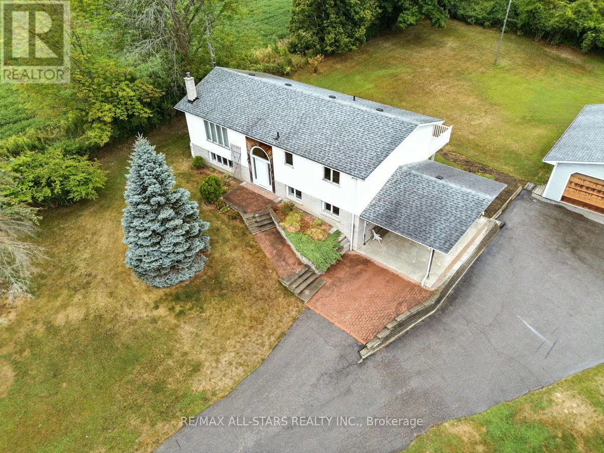 55 High Park Road, Kawartha Lakes, Ontario  L0C 1H0 - Photo 3 - X12357371