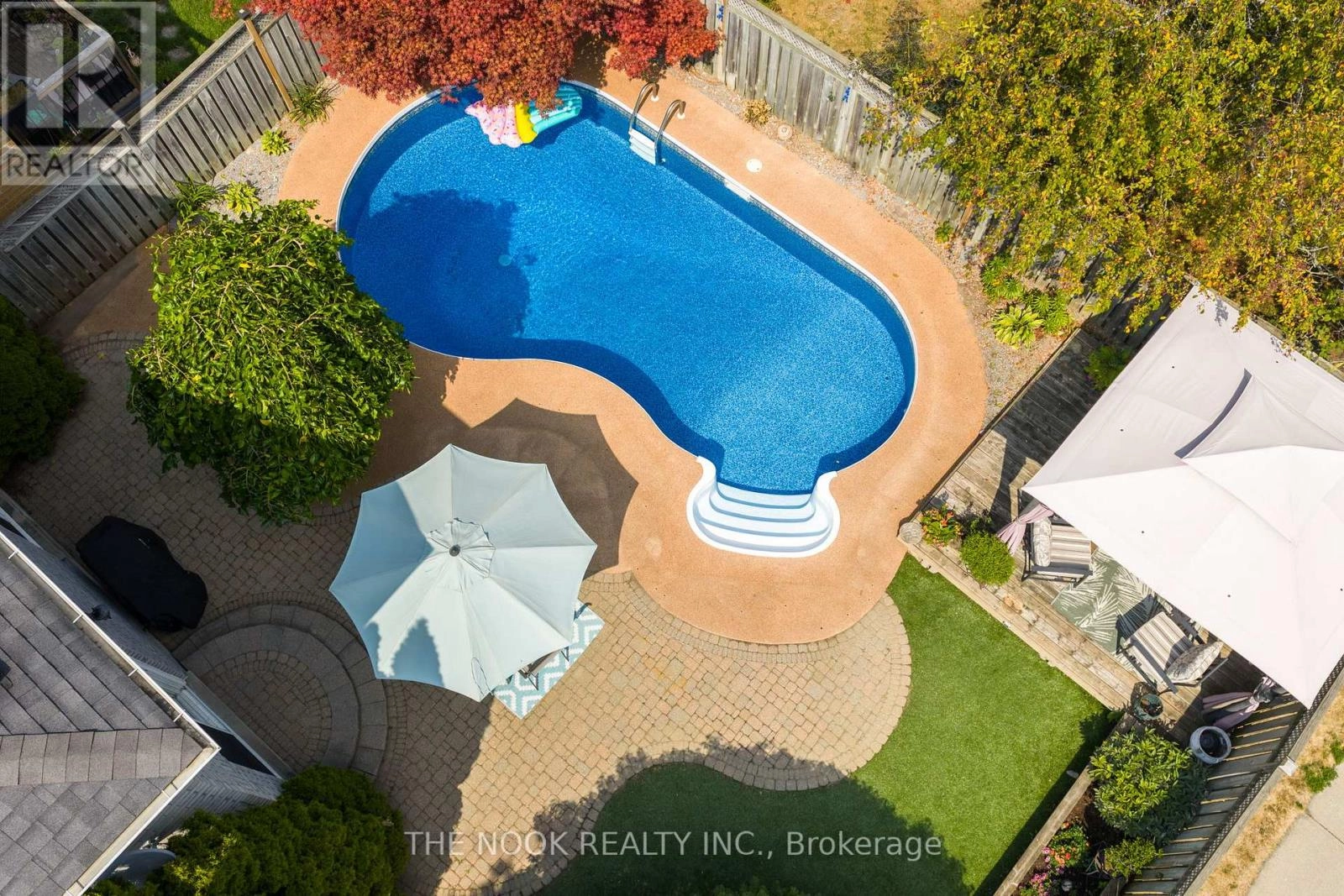 111 Avondale Drive, Clarington, Ontario  L1E 3A3 - Photo 2 - E12357659