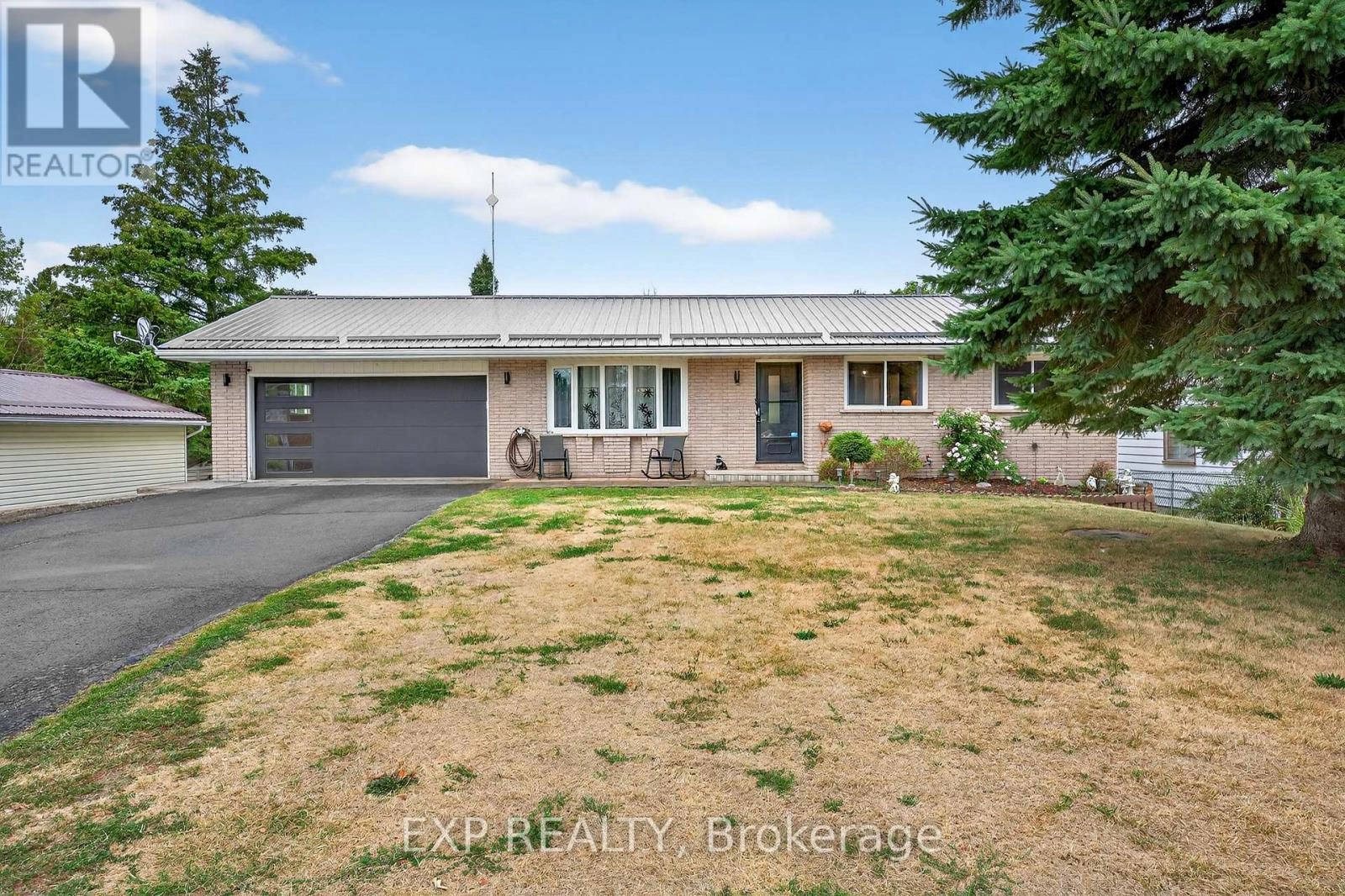 3110 Switzerville Road, Greater Napanee, Ontario  K7R 3K9 - Photo 1 - X12357622