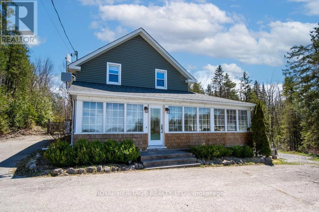 1074 Lakehurst Road, Trent Lakes, Ontario  K0L 2H0 - Photo 2 - X12357738